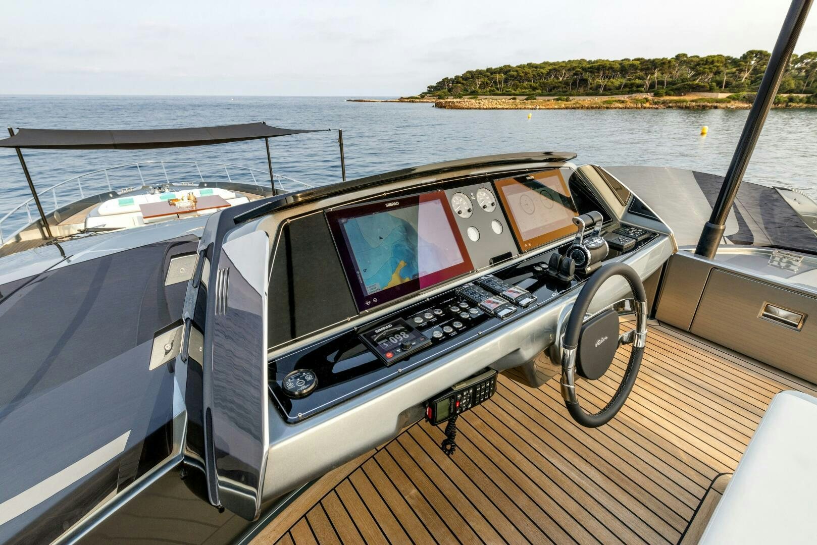 a car on a boat aboard GECUA Yacht for Sale