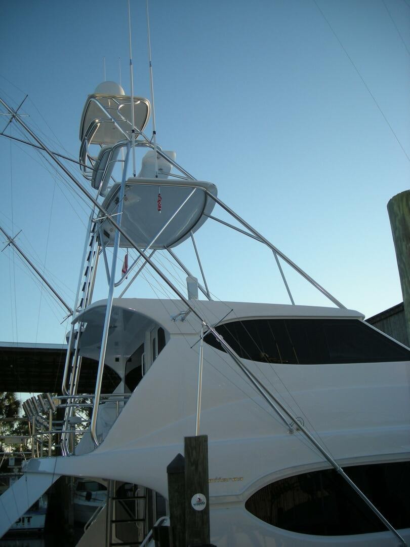 a boat with a propeller aboard LIVNWEL Yacht for Sale