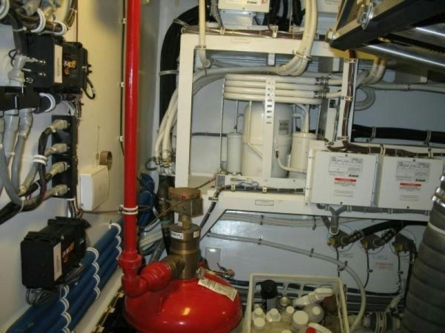 a machine in a factory aboard LIVNWEL Yacht for Sale