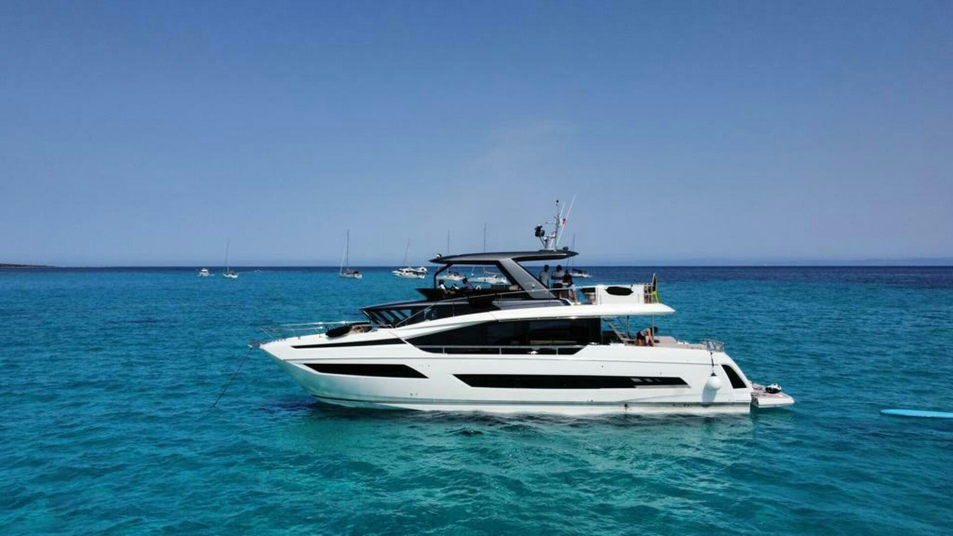 a boat in the water aboard IL DISFRUTE Yacht for Sale