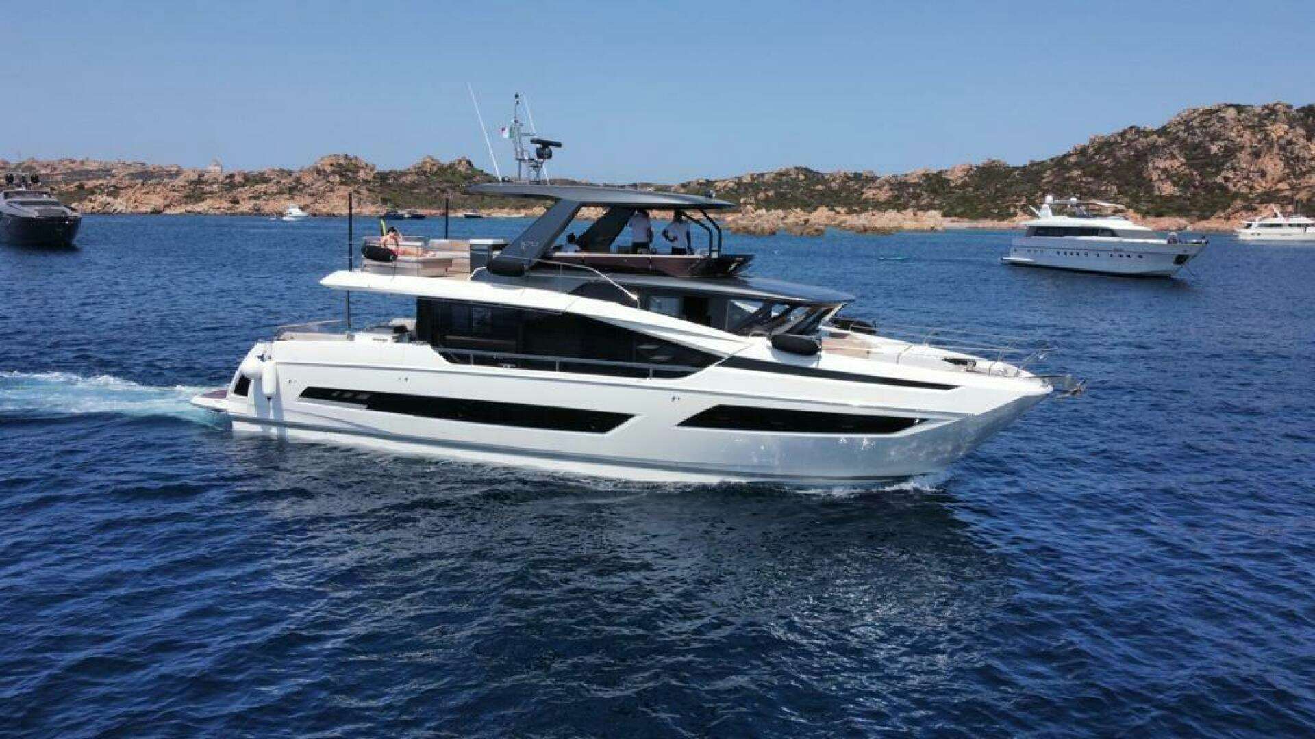 a boat on the water aboard IL DISFRUTE Yacht for Sale