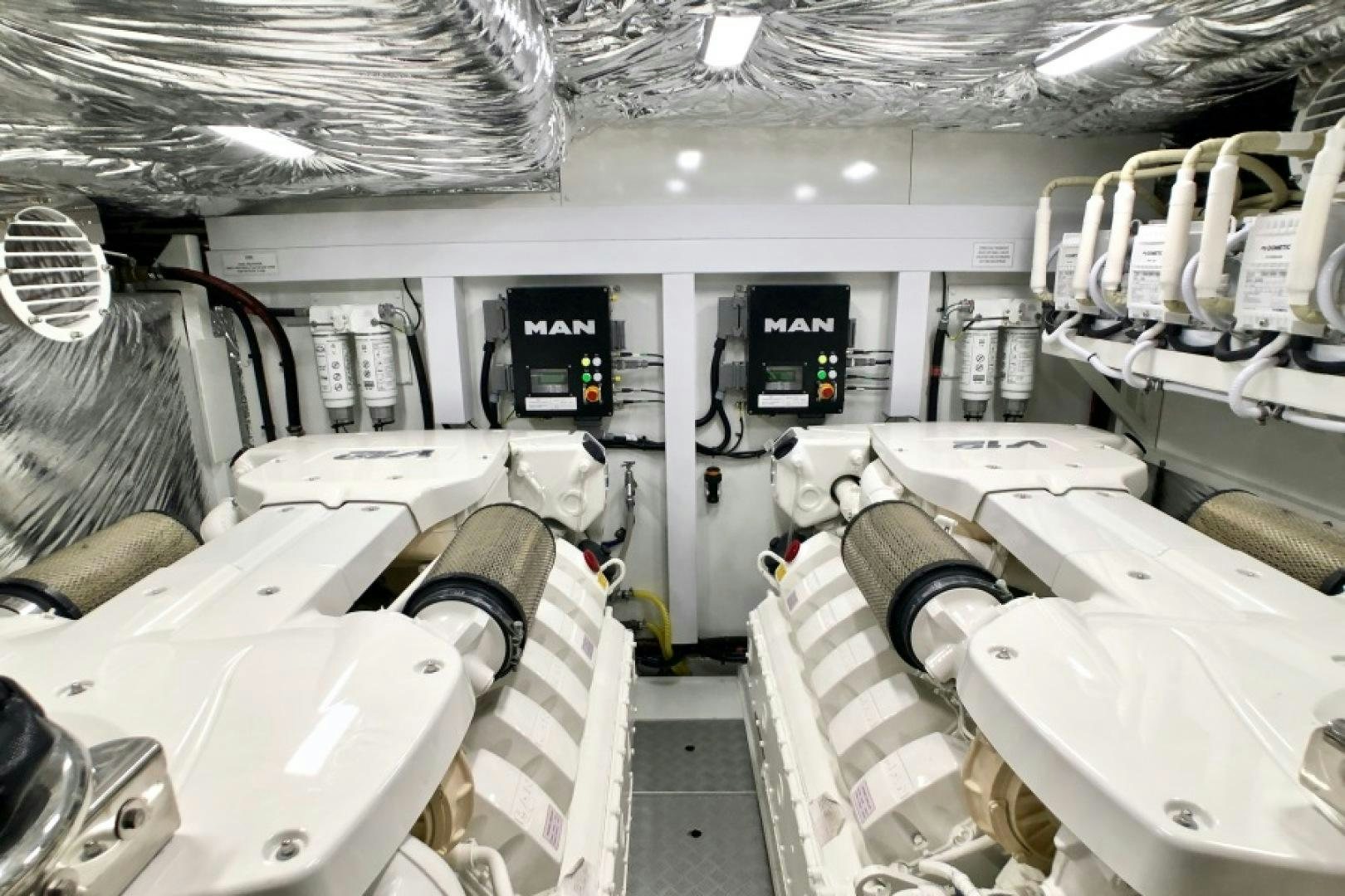 a room with several sinks and machinery aboard THE O SHEAUX Yacht for Sale