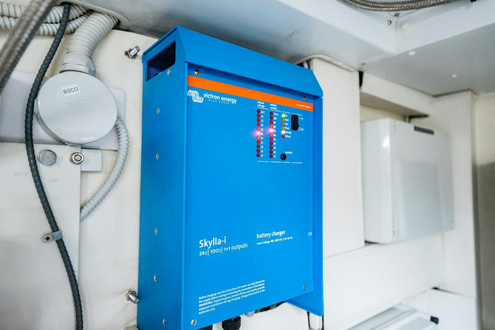 a machine with a screen aboard RECREATIONAL USE Yacht for Sale