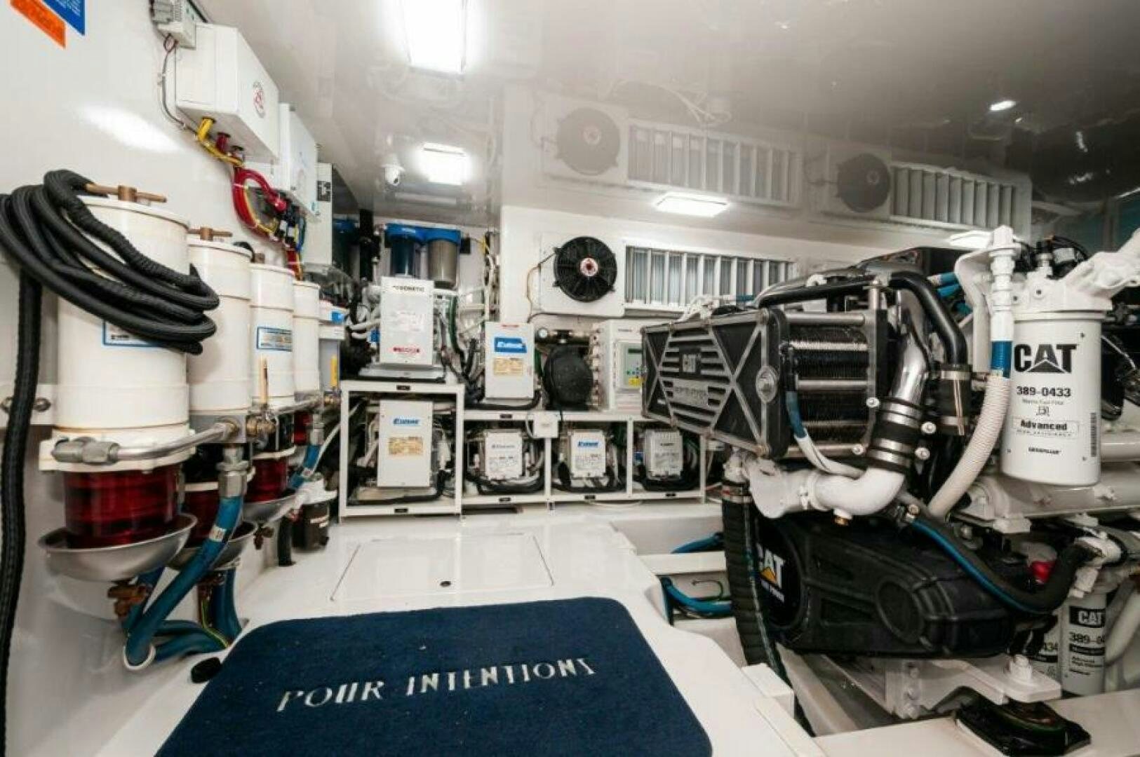 a room with several machines aboard POUR INTENTIONS Yacht for Sale