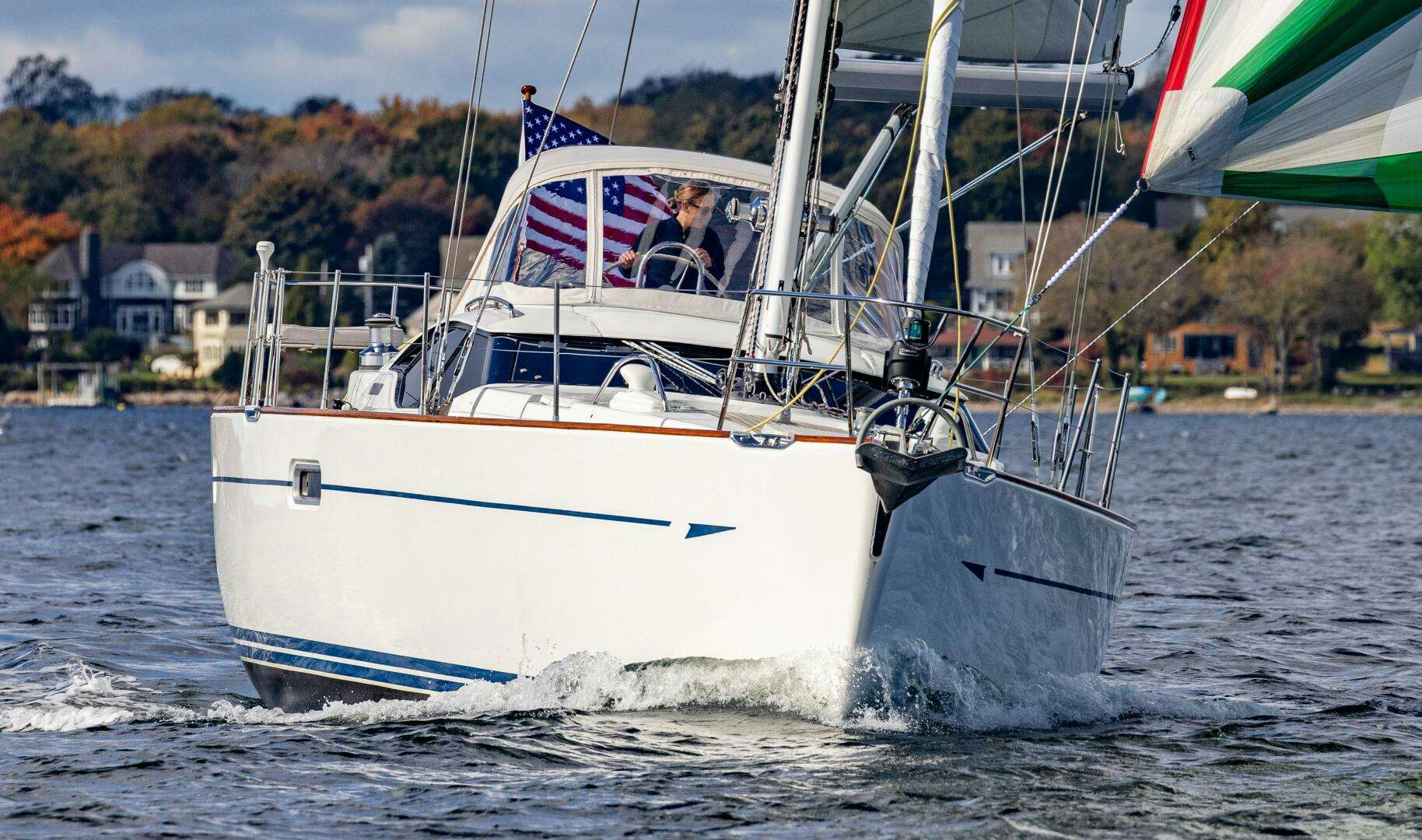 Power and Sail Boat Hull Cleaning - Buff Bottoms Inc.
