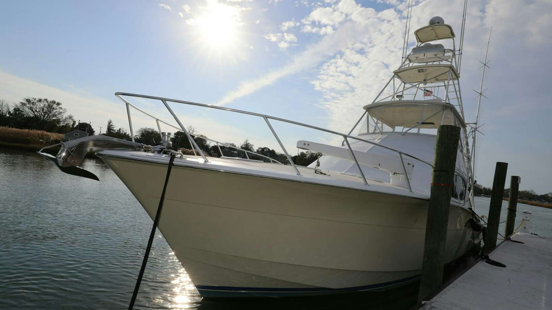 See legs
Yacht for Sale