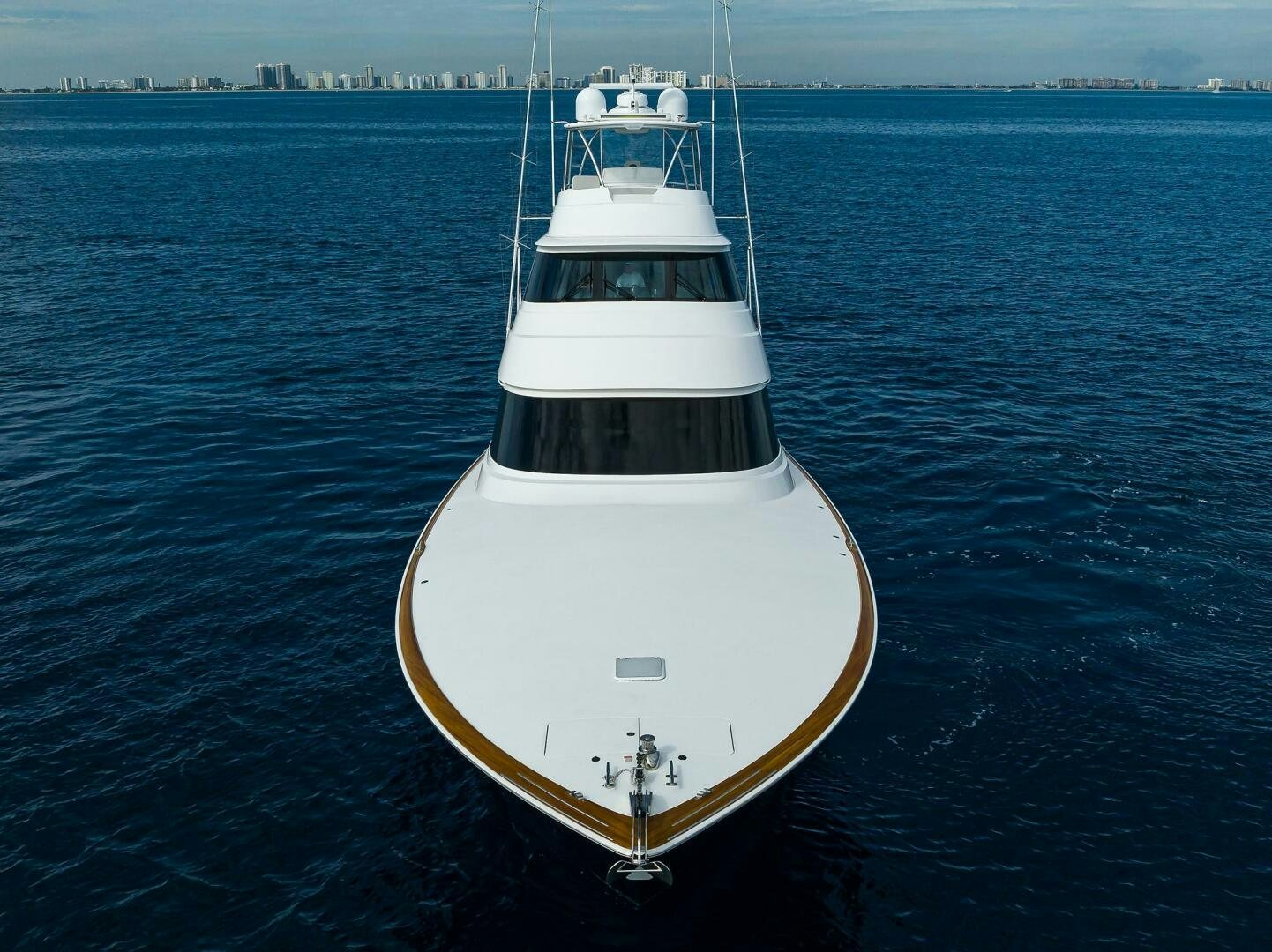 a boat in the water aboard FOR PETE'S SAKE Yacht for Sale