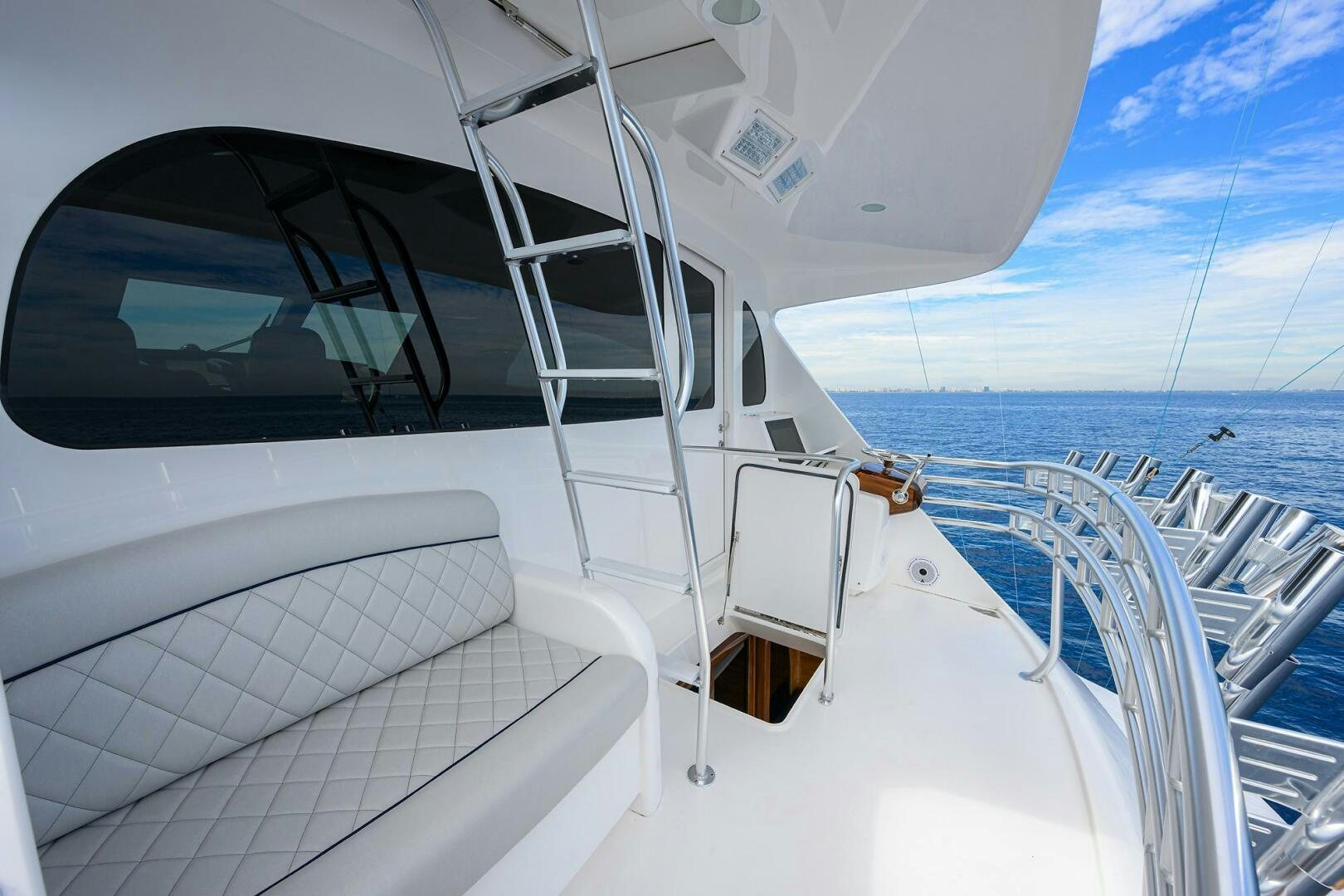 a boat on the water aboard FOR PETE'S SAKE Yacht for Sale