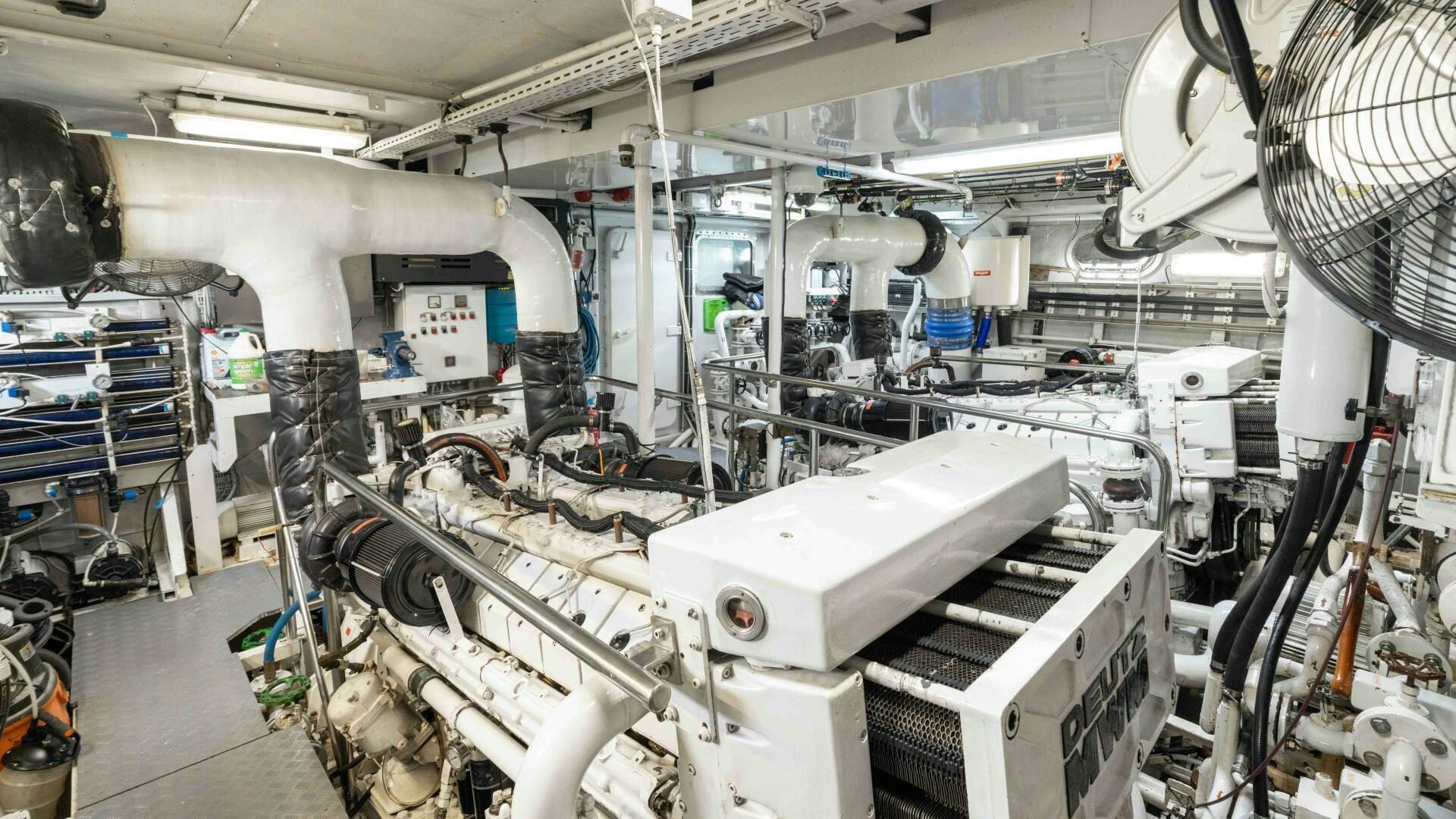 a room with machinery aboard SEA AXIS Yacht for Sale