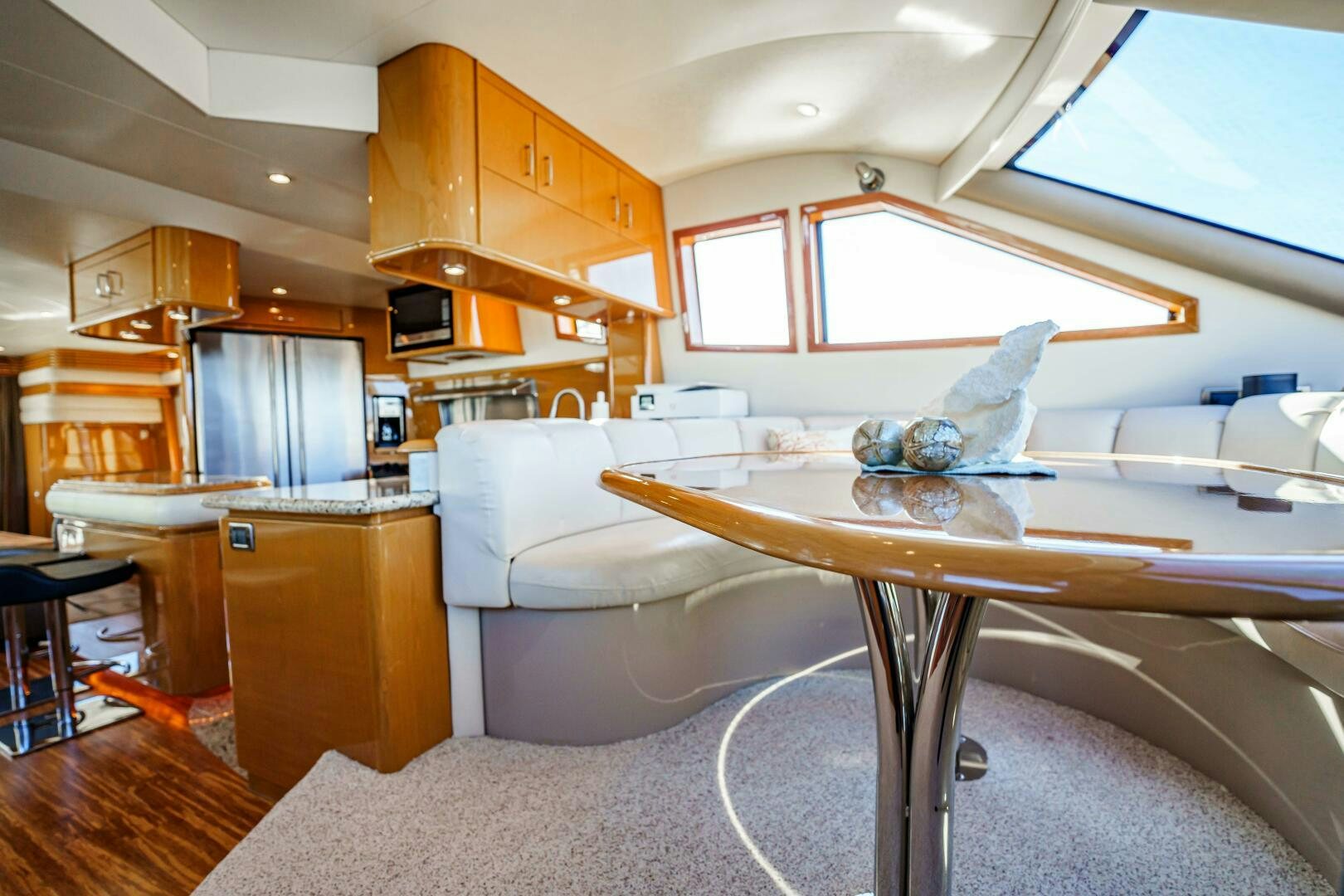 a bird on a table aboard SERENITY Yacht for Sale