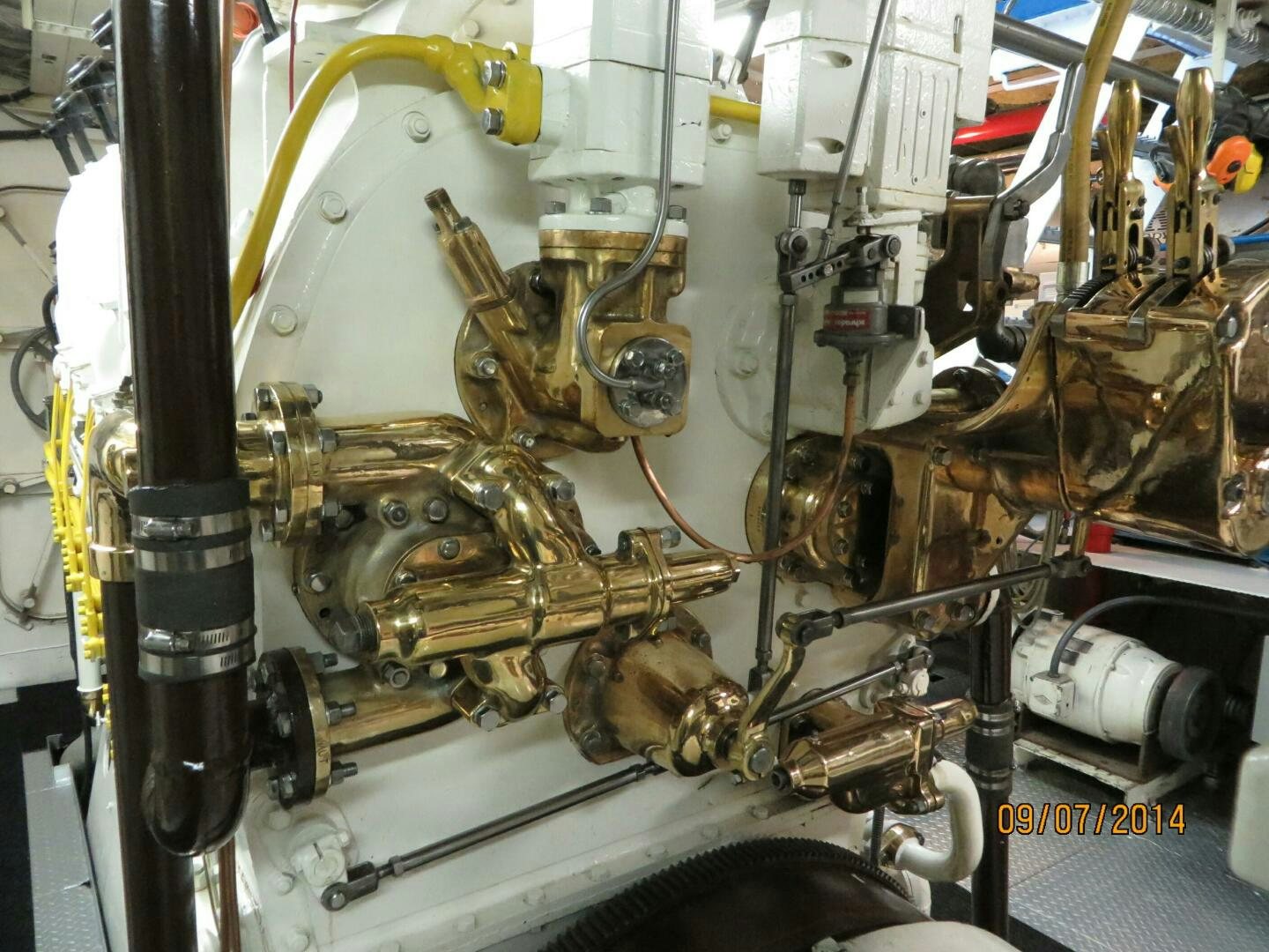 a machine with wires aboard PRESCOTONT Yacht for Sale