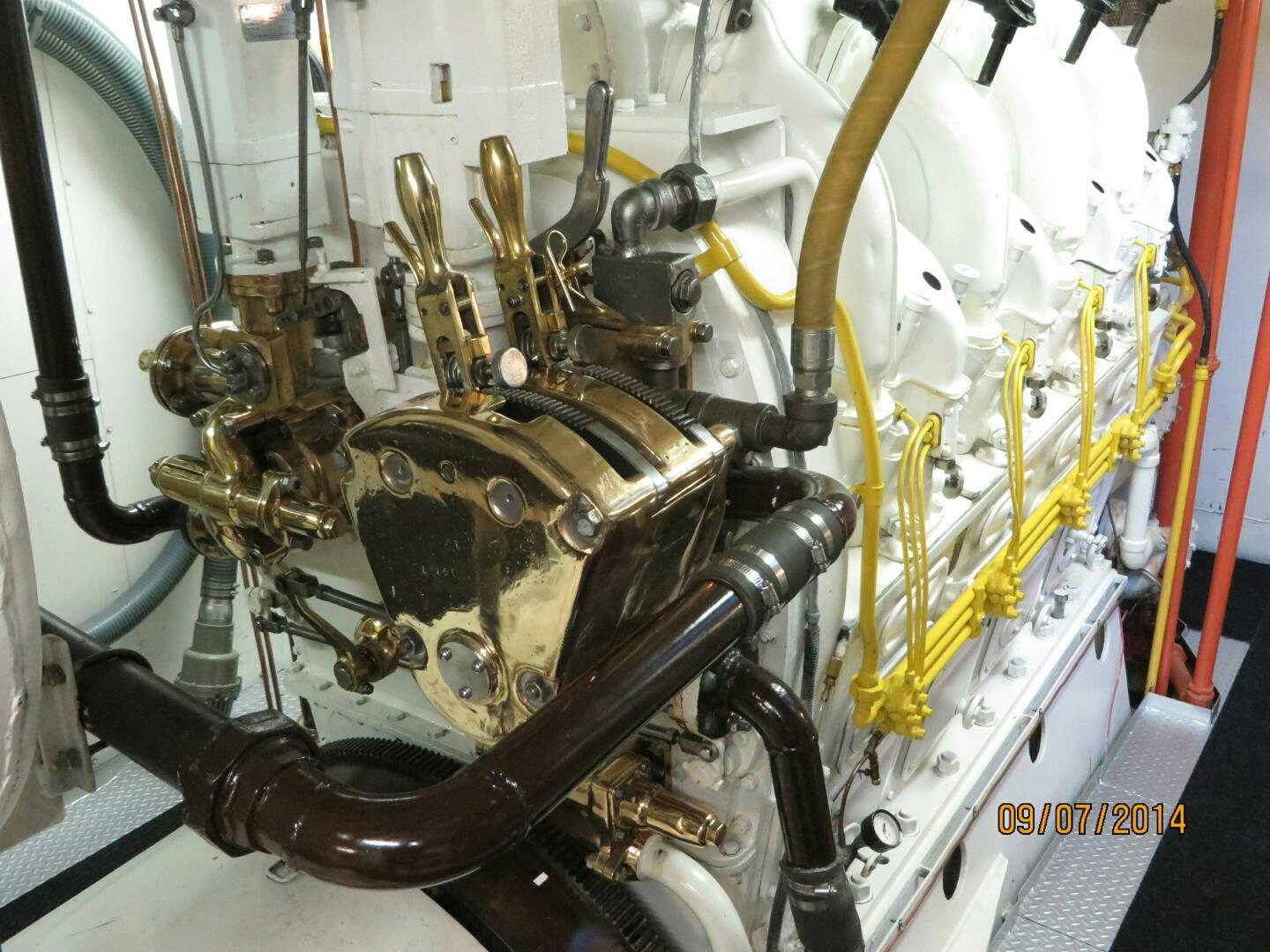 a machine with yellow wires aboard PRESCOTONT Yacht for Sale