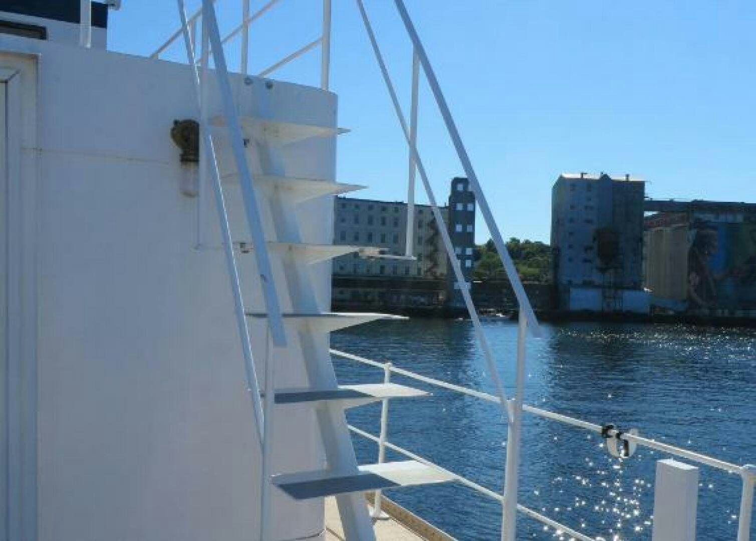 a boat on the water aboard PRESCOTONT Yacht for Sale
