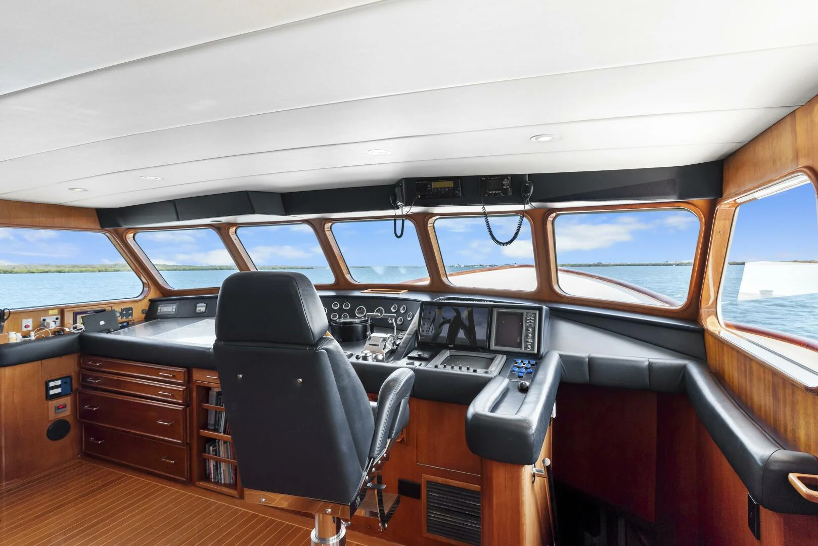 inside of a vehicle aboard HUNTRESS Yacht for Sale