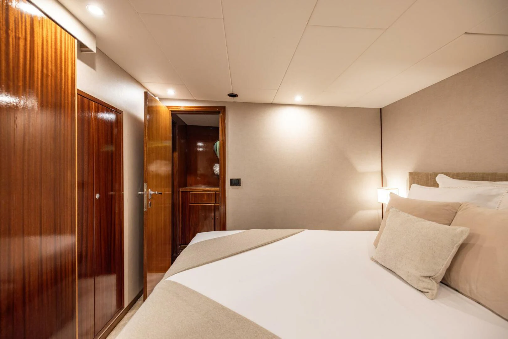 a hotel room with a bed aboard SISSI Yacht for Sale