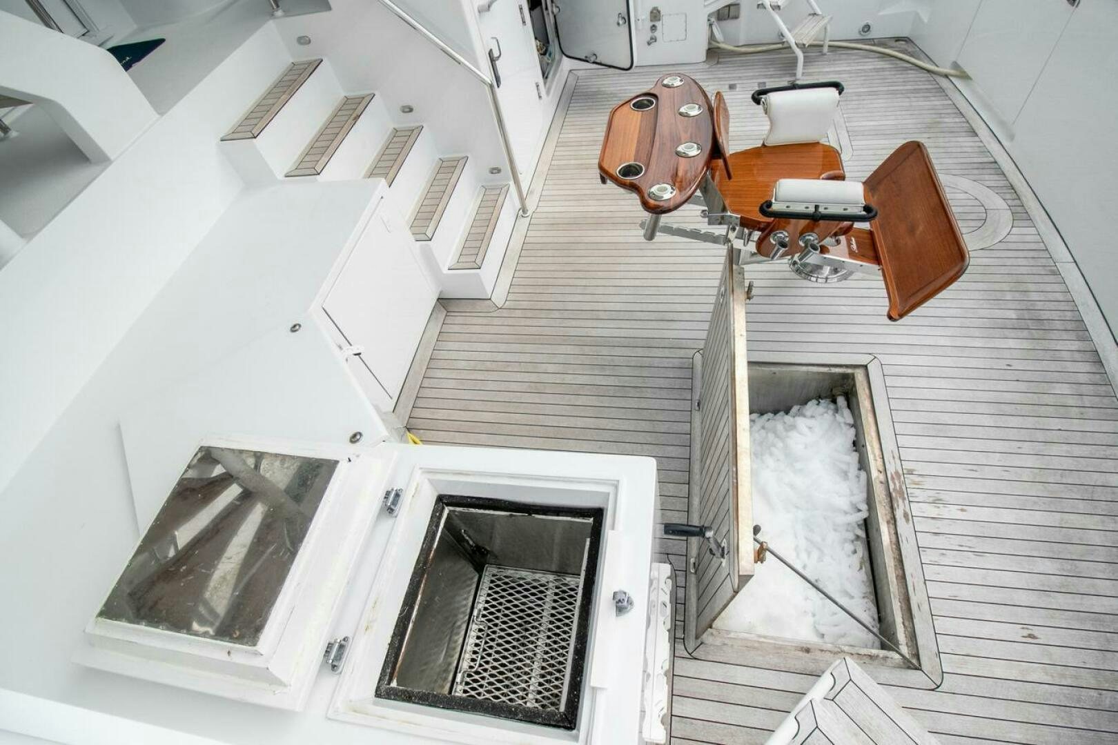 a house with a brown roof aboard CHAIRMAN  Yacht for Sale