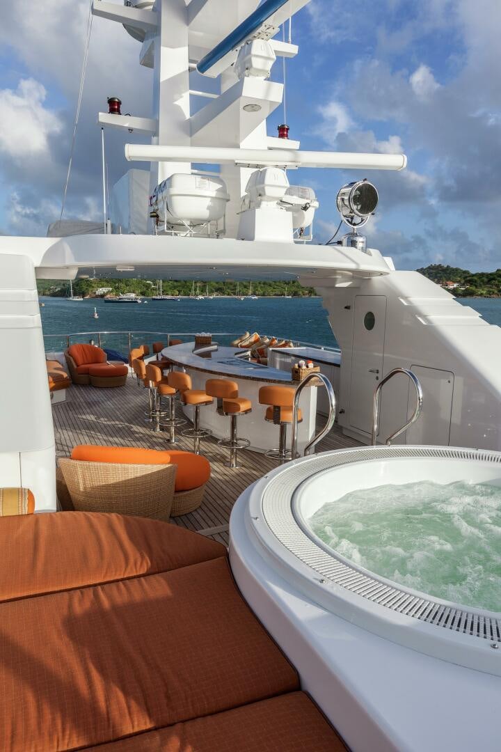 a boat on the water aboard PERLE BLEUE Yacht for Sale