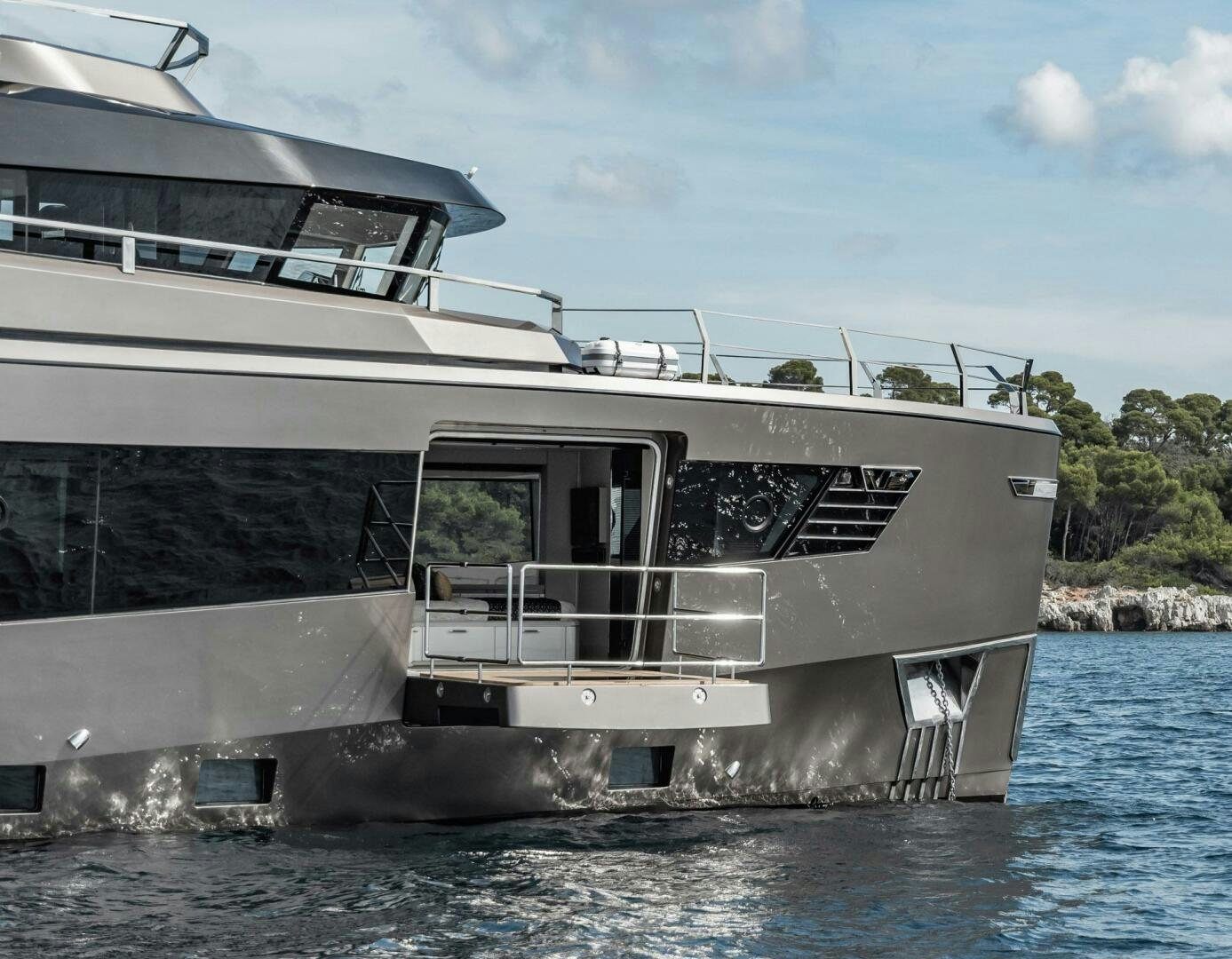 a boat in the water aboard BEACH CLUB Yacht for Sale