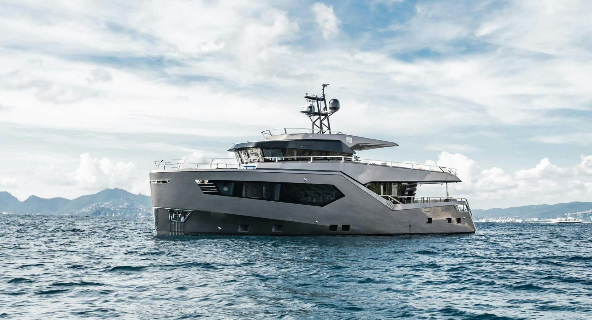 a boat in the water aboard BEACH CLUB Yacht for Sale