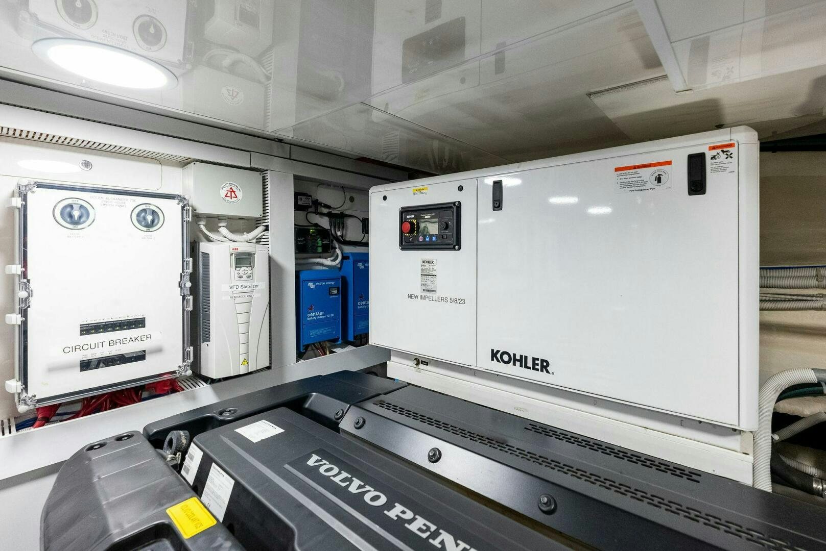 a machine with a screen aboard SUNNY SEAJAY Yacht for Sale