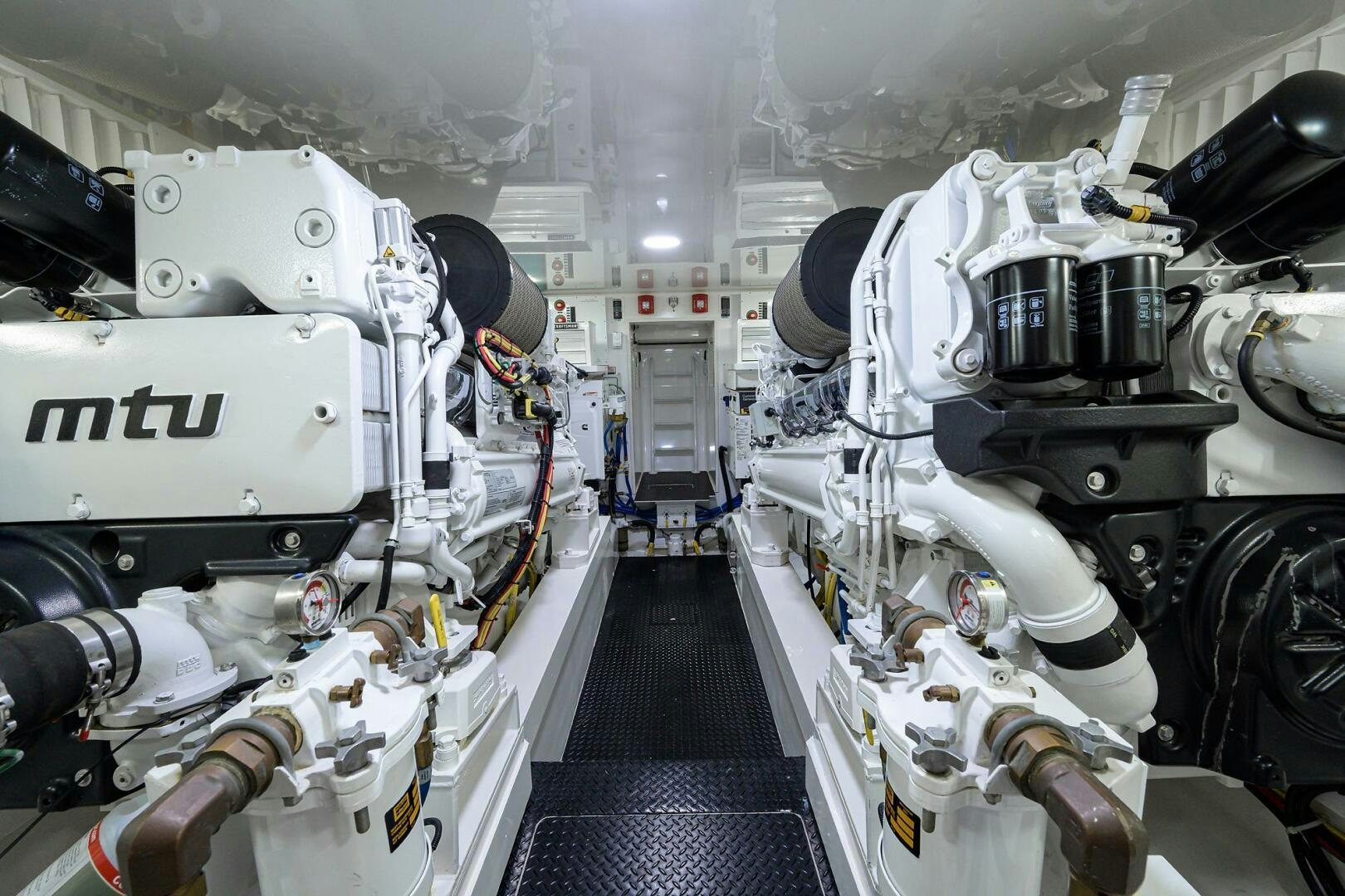 a large machine in a room aboard SNOWBIRD Yacht for Sale