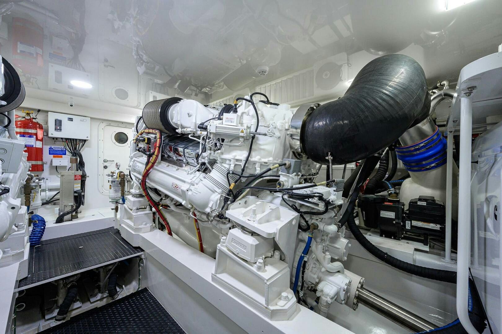 a machine with a large metal pipe aboard SNOWBIRD Yacht for Sale