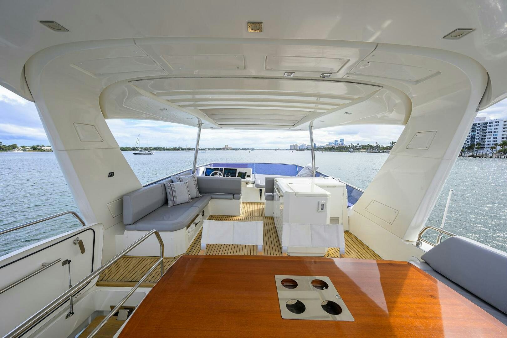 inside of a boat aboard 2016 68 PRESTIGE Yacht for Sale