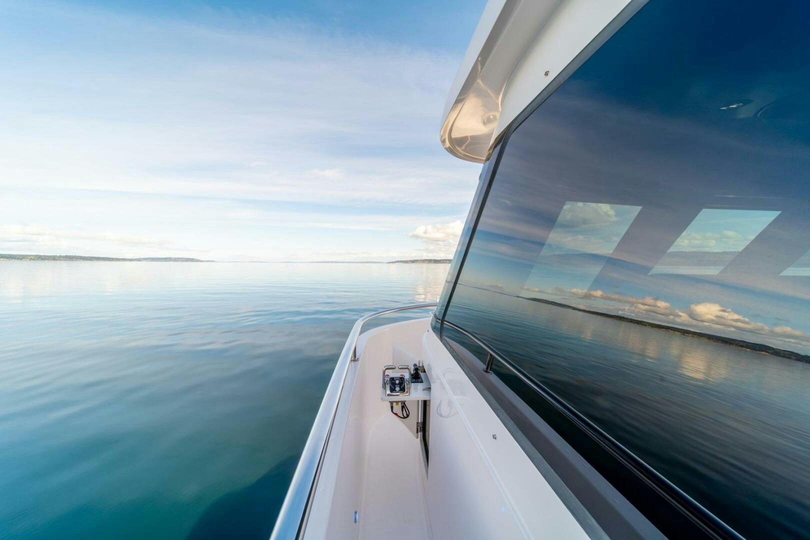 the view from the window of a plane aboard ABRI SUR LA MER Yacht for Sale
