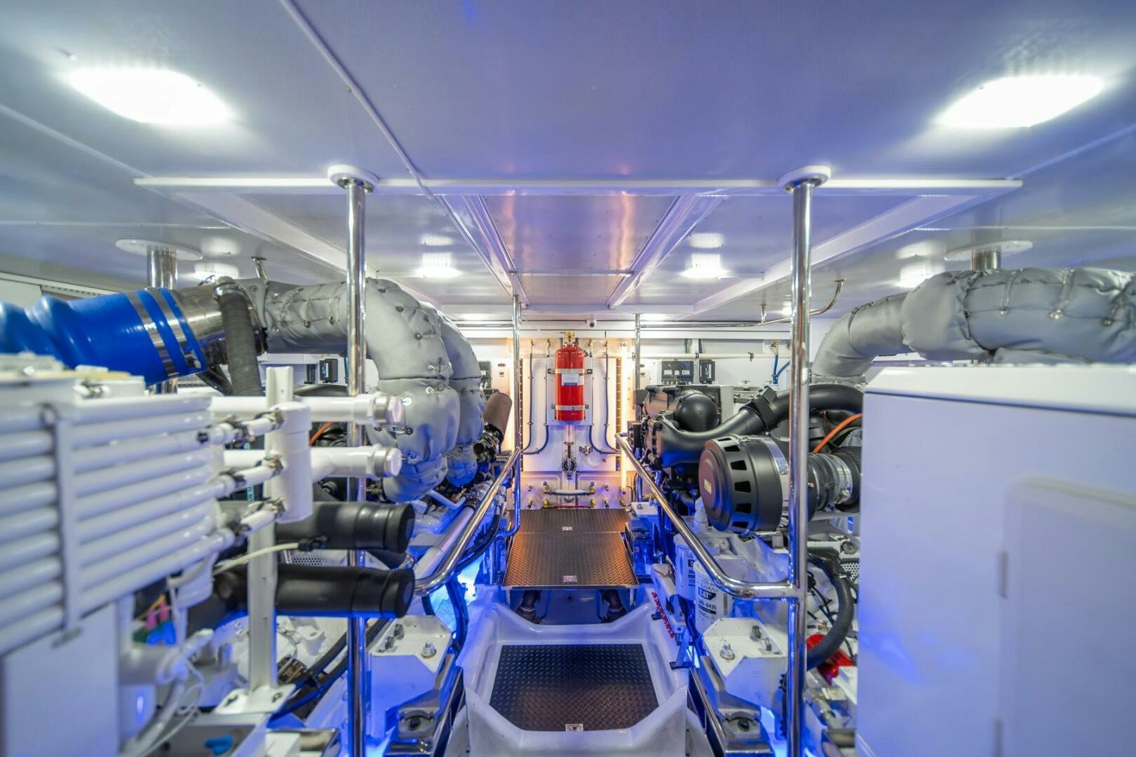 a room with machinery aboard ABRI SUR LA MER Yacht for Sale