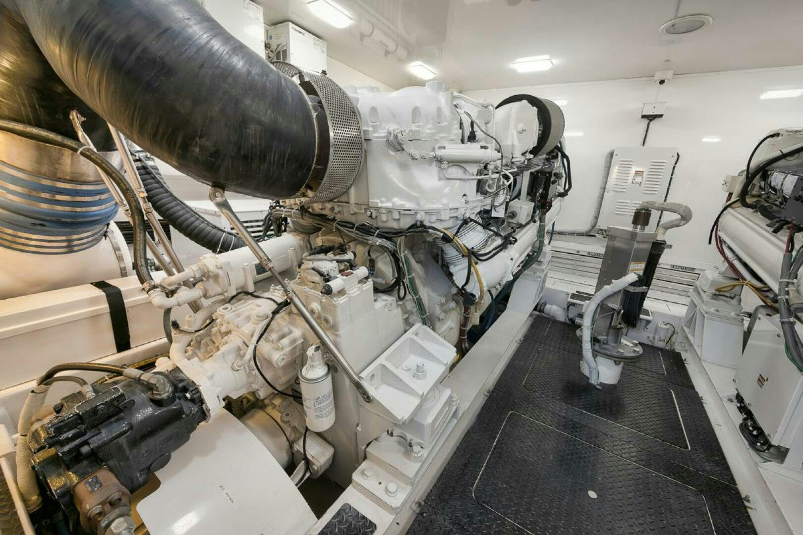 a machine with a large metal pipe aboard SWEETUMS Yacht for Sale