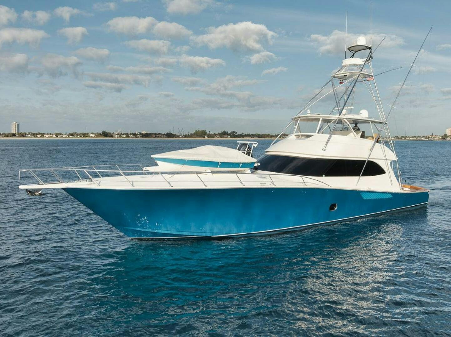 a boat in the water aboard SWEETUMS Yacht for Sale