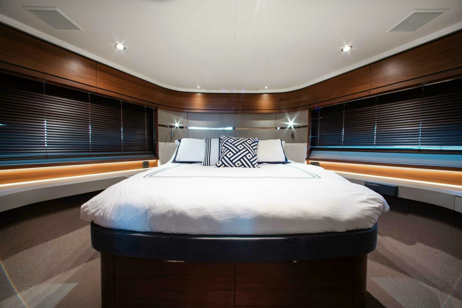 a bed in a room aboard RIPPLE Yacht for Sale