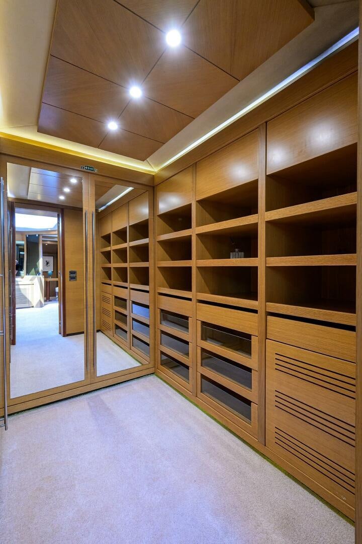 a hallway with a glass door aboard KIMBERLIE Yacht for Sale