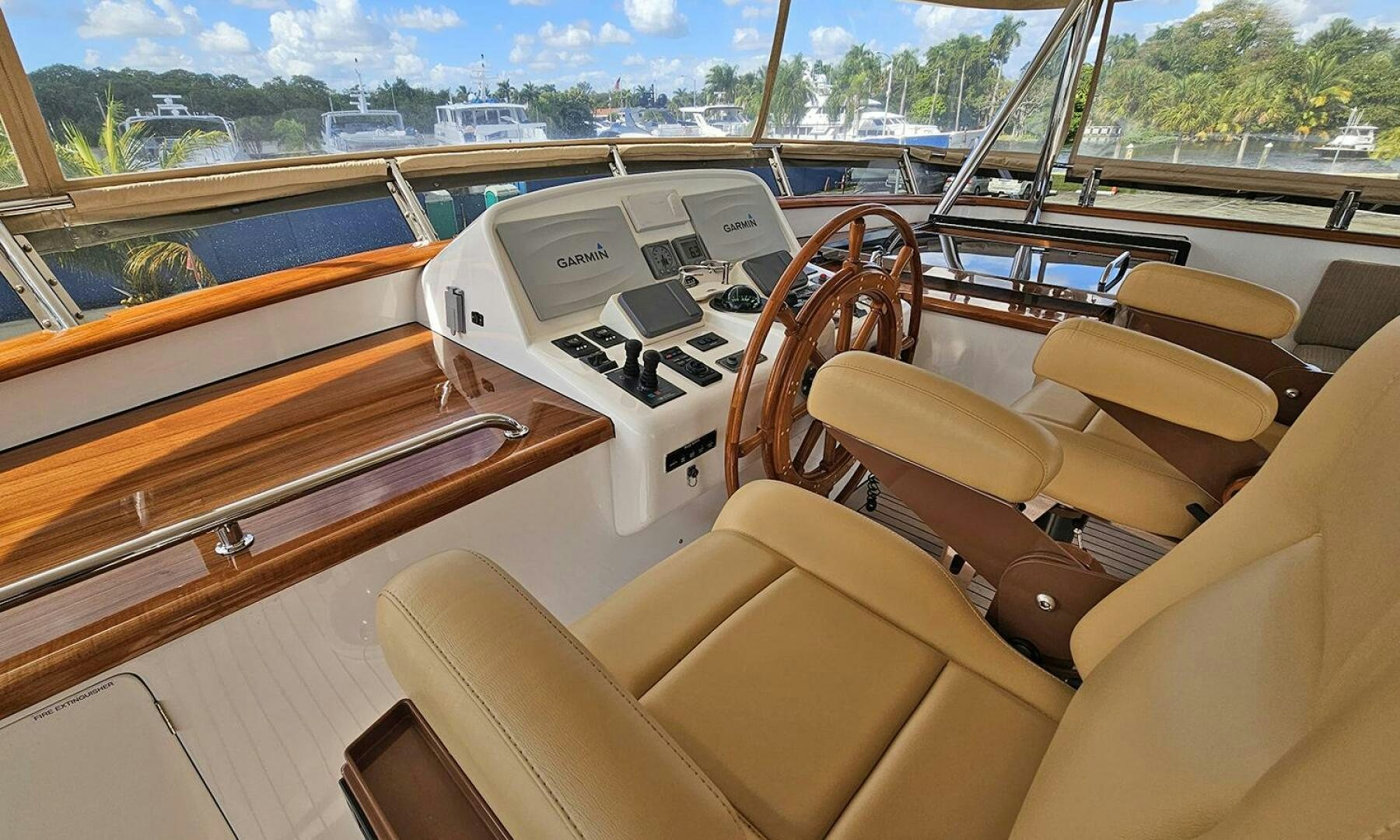 inside of a boat aboard MY KIMBERLY Yacht for Sale