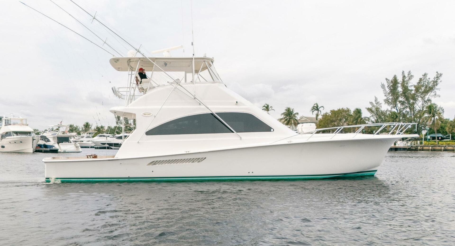 WAVE PAVER Yacht for Sale in Fort Lauderdale | 54' (16.46m) 2007 