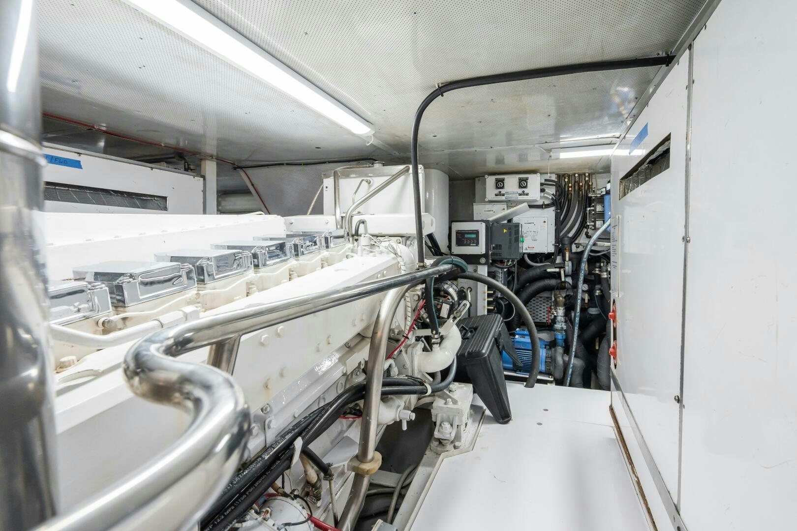 a room with several machines aboard SEAQUELL Yacht for Sale