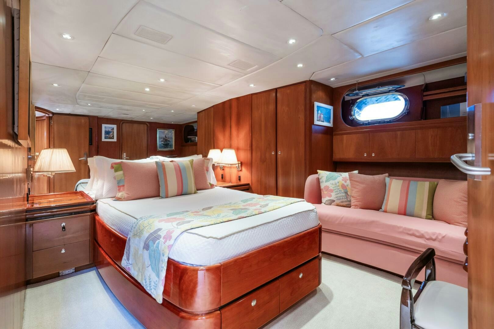 a room with a bed and a television aboard SEAQUELL Yacht for Sale
