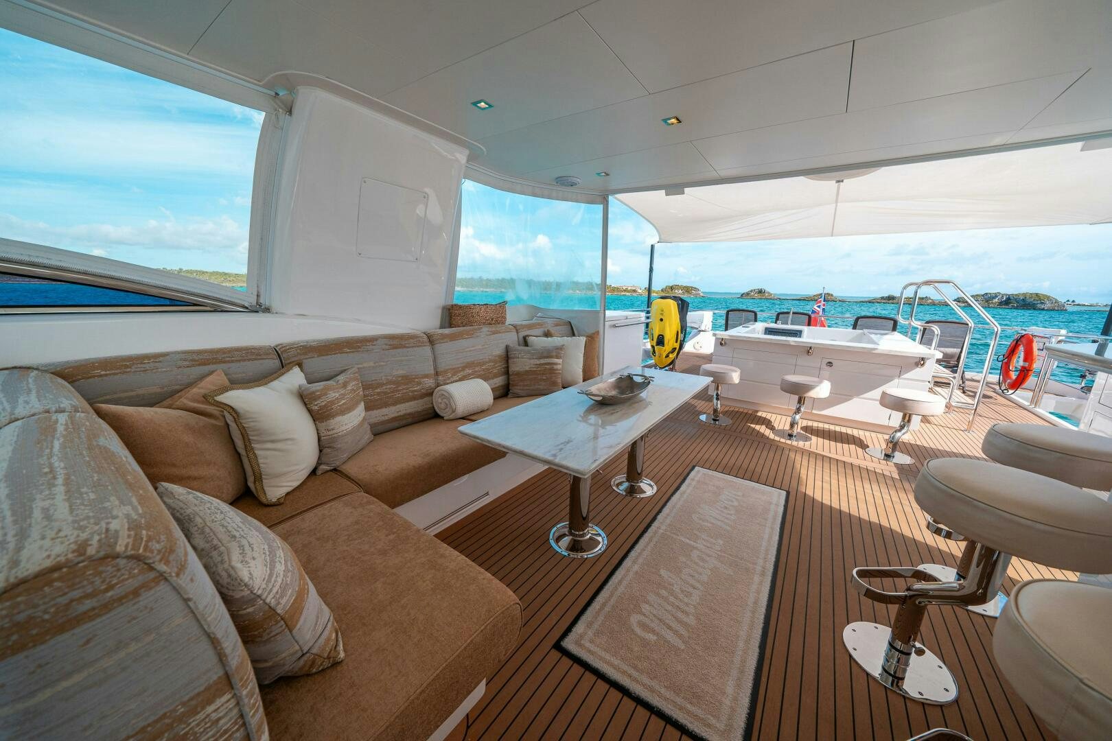 inside of a boat aboard MIDNIGHT MOON Yacht for Sale