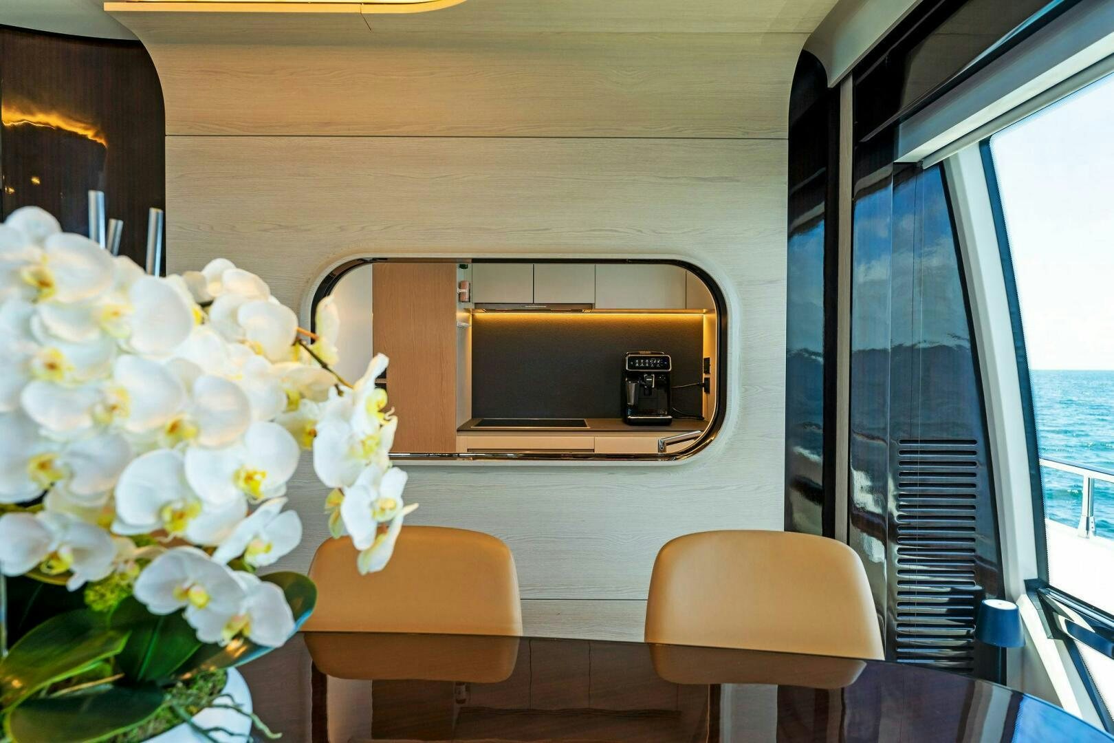 a train with flowers aboard LIMITLESS Yacht for Sale