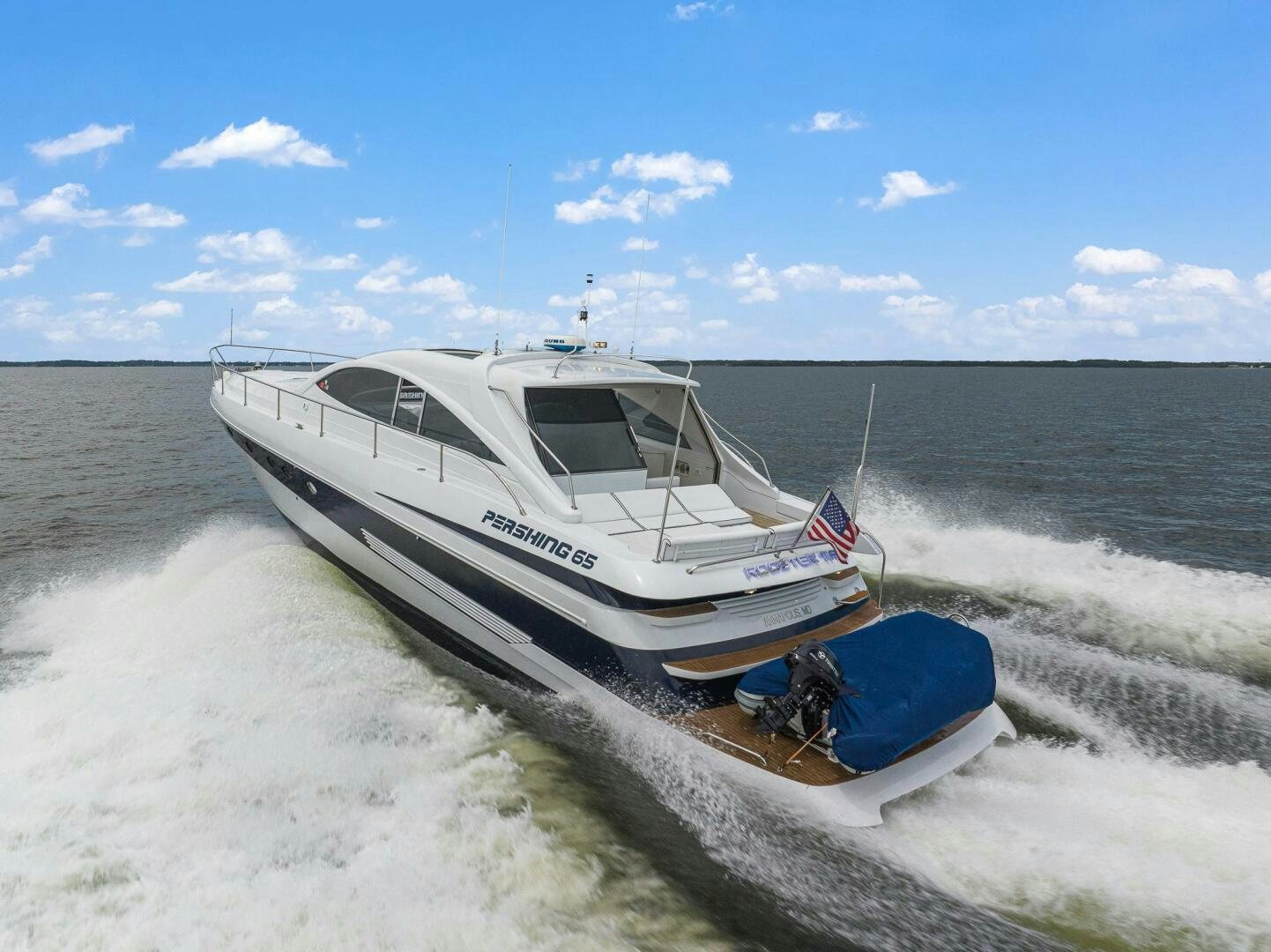 a boat on a beach aboard ROOSTERTAIL Yacht for Sale