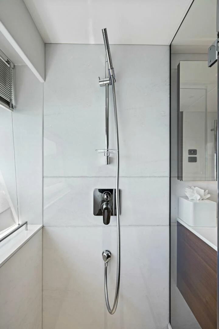 a shower with a handle aboard RAW BAR Yacht for Sale