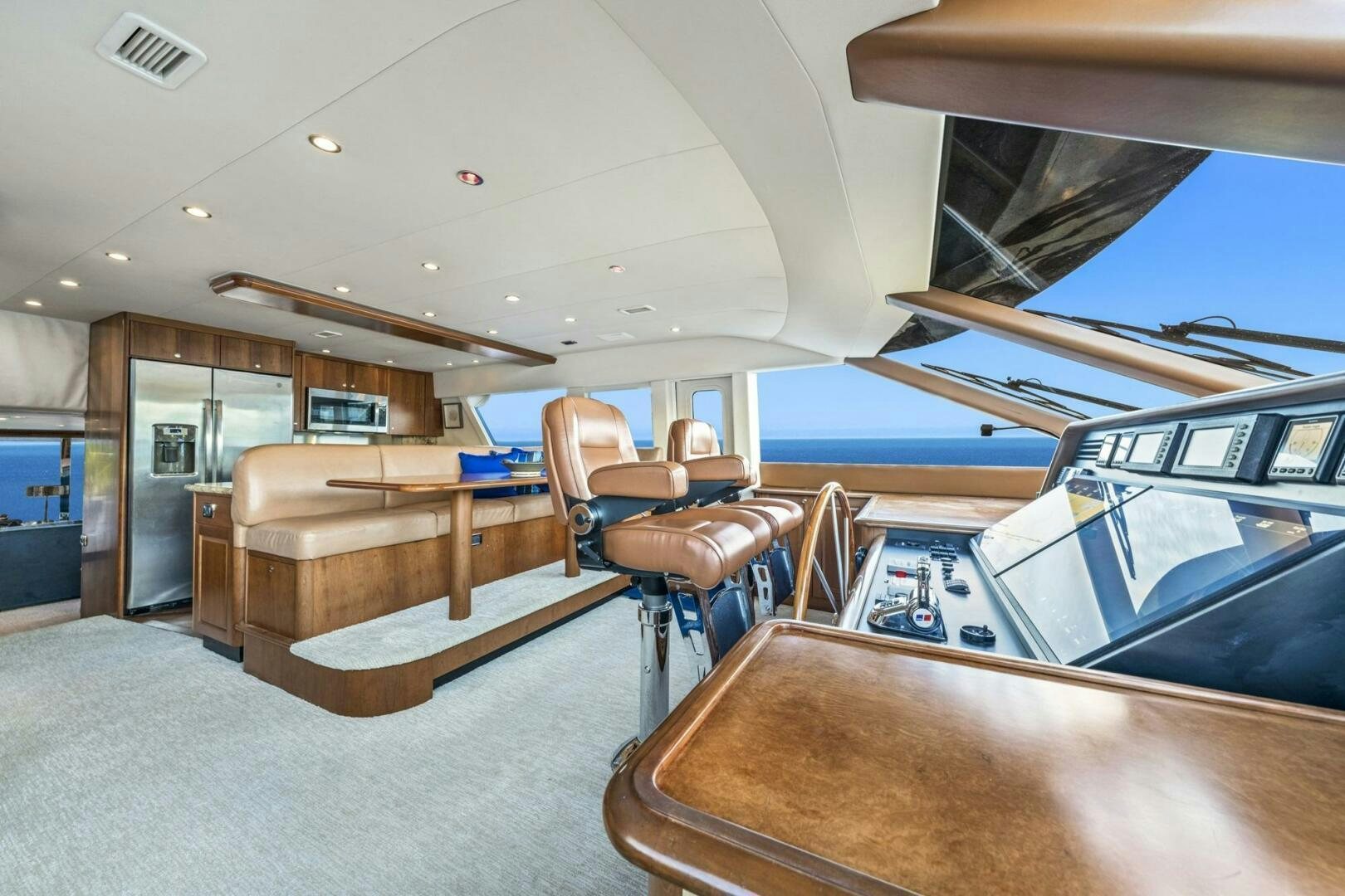 inside of a boat aboard LIFE'S A JOURNEY Yacht for Sale