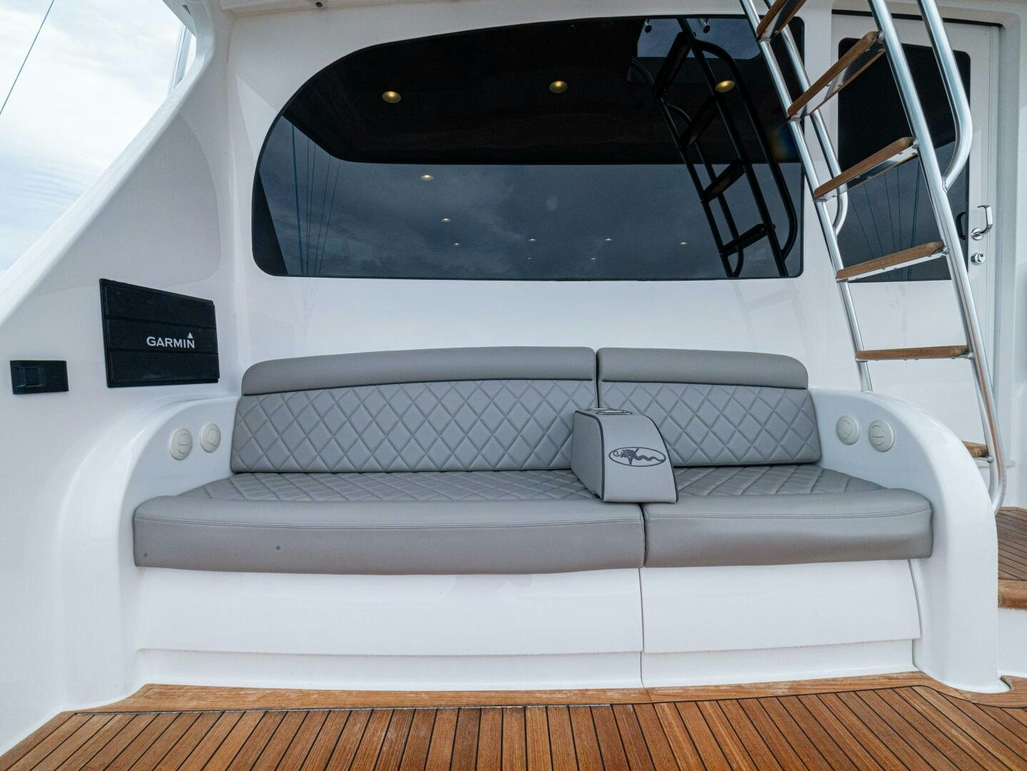 the back of a white car aboard PURA VIDA Yacht for Sale
