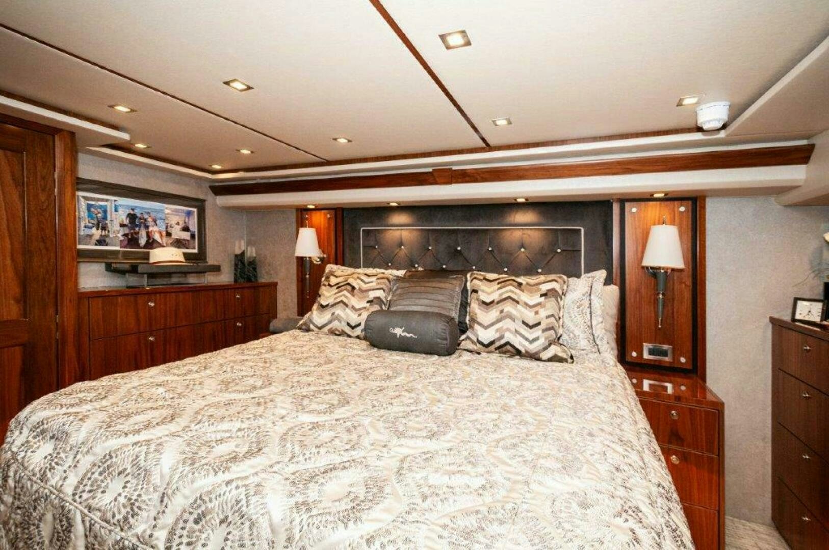a bed with pillows aboard GUNNSLINGER Yacht for Sale