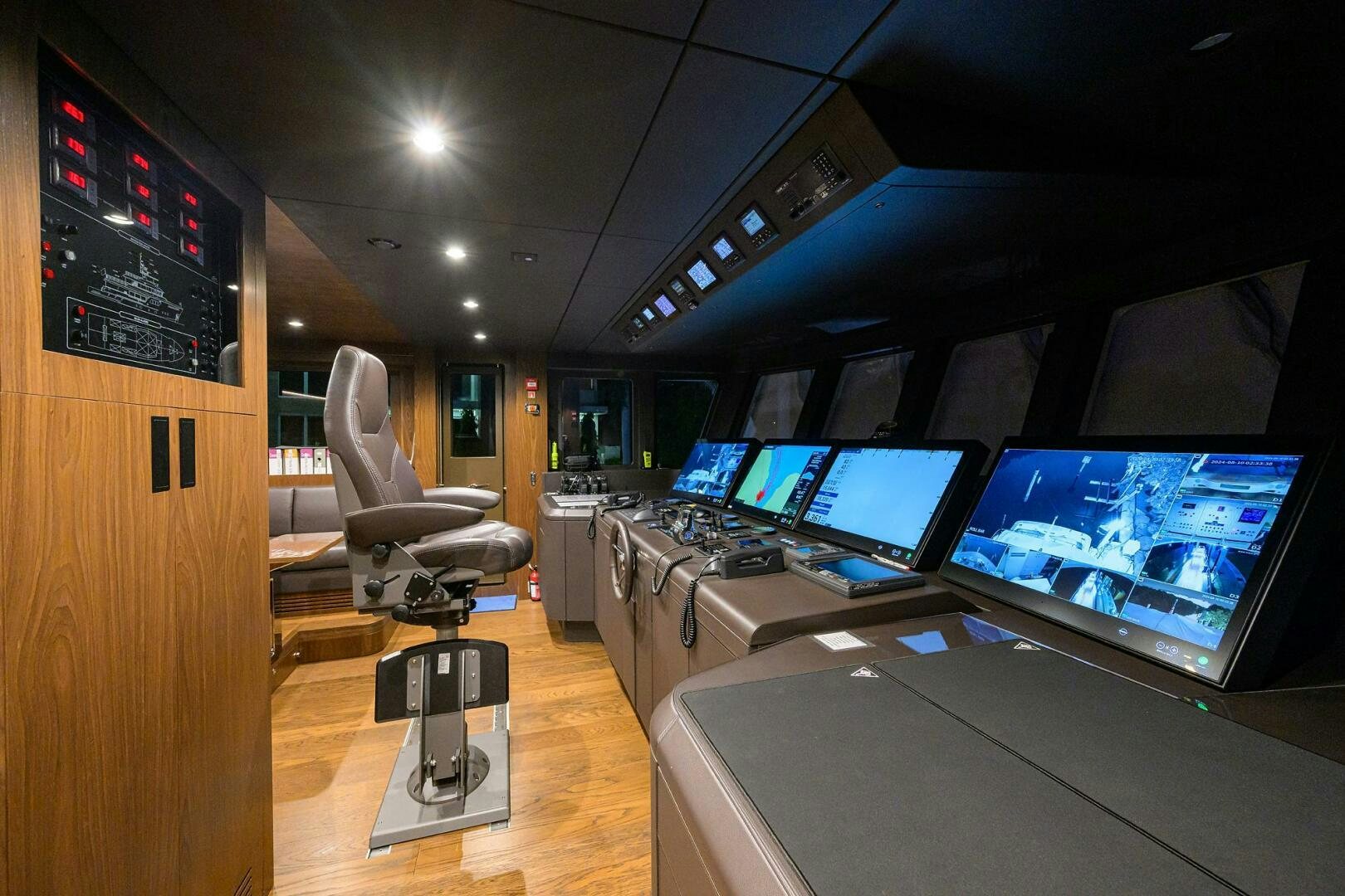 a room with many computers aboard UPTIGHT Yacht for Sale