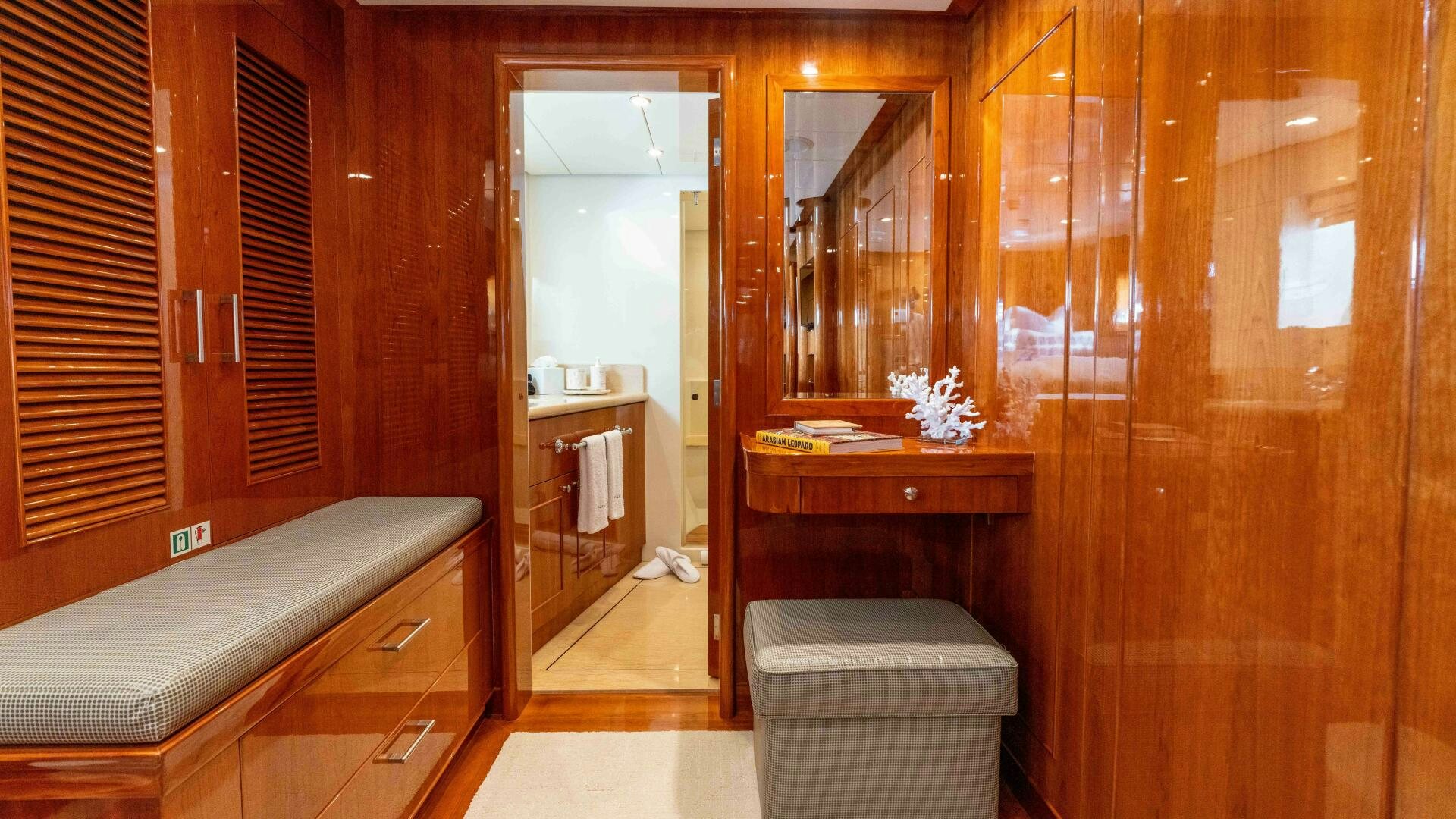 a bathroom with a tub and a toilet aboard STAY SALTY Yacht for Sale