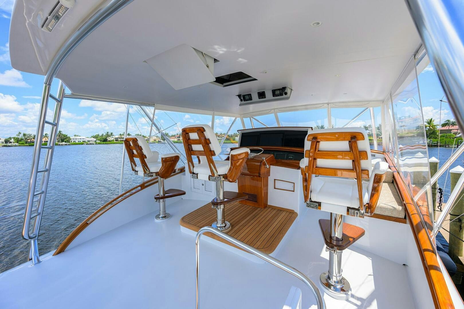 inside of a boat aboard PERSISTENCE Yacht for Sale