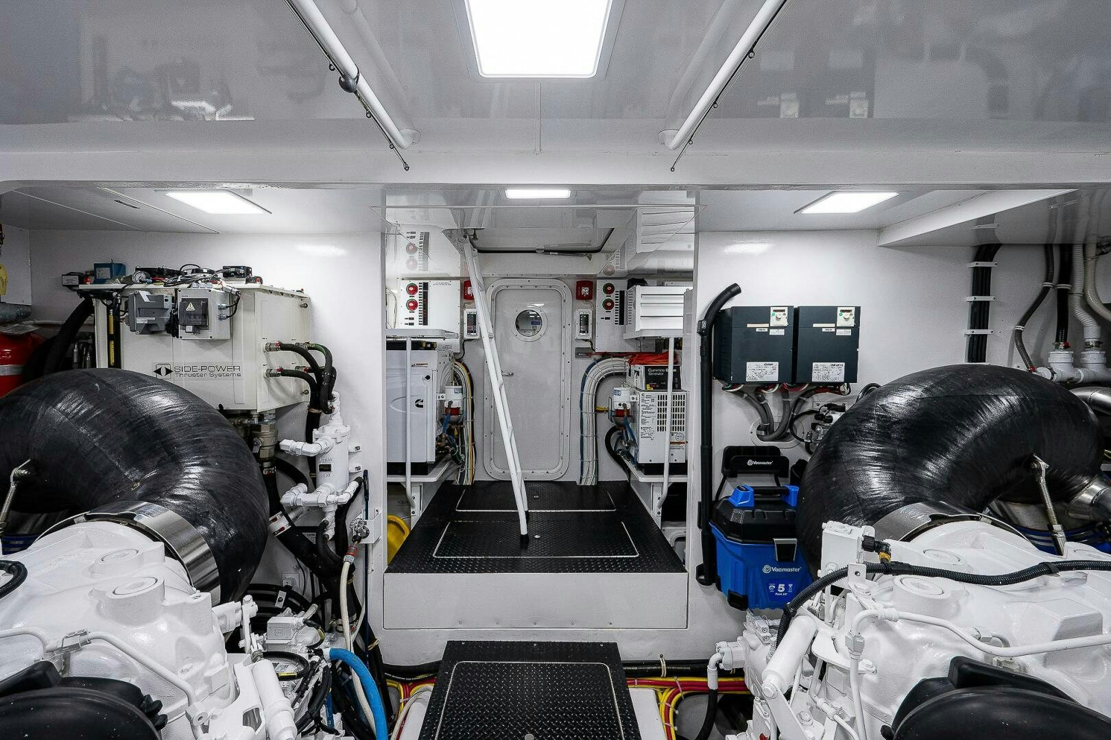 a room with machinery and equipment aboard 75 TRADE Yacht for Sale