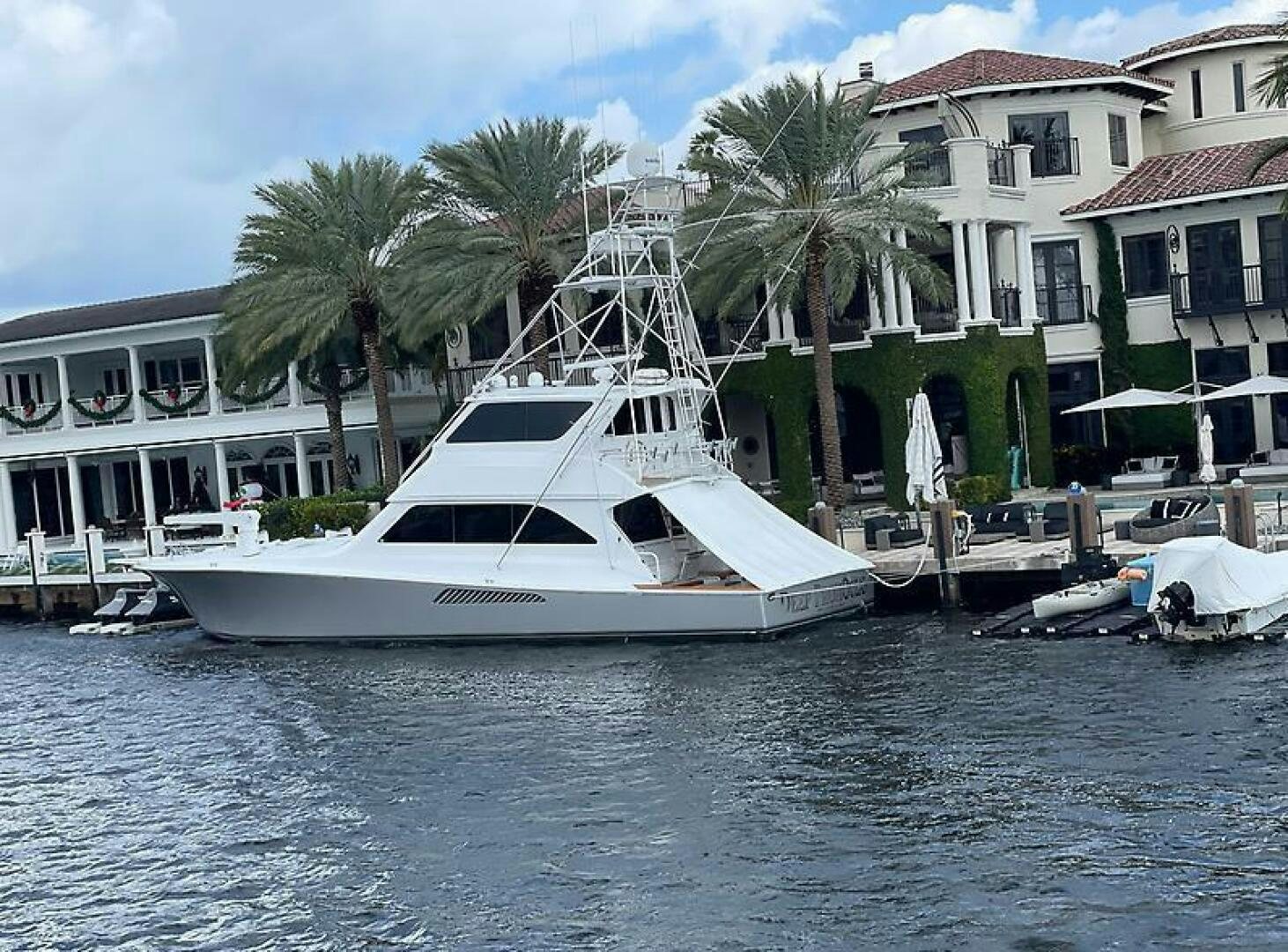 a boat in the water aboard DEEP PROMOCEAN Yacht for Sale