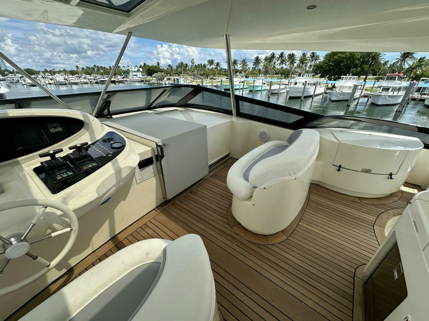 a boat with a sink and a couple of sinks aboard 100 AZIMUT JUMBO Yacht for Sale